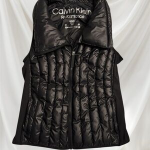 Calvin Klein Performance Women's Quilted Black Vest